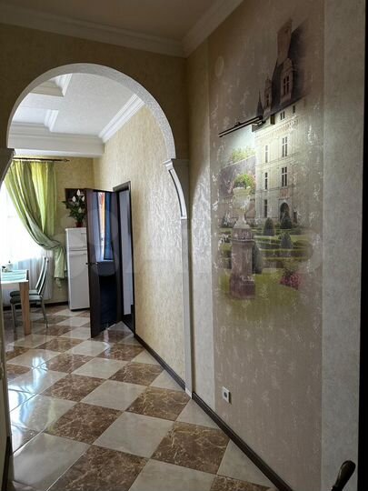 2-к. квартира, 72 м², 3/4 эт.