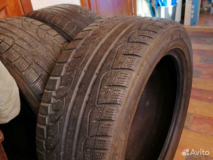 Kumho I'Zen XW KW17 225/50 R17 98V