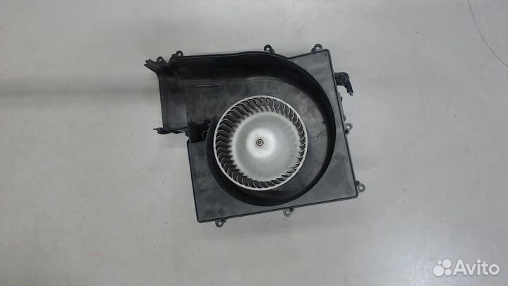 Двигатель отопителя Nissan Almera N16, 2000