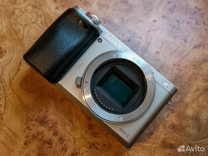 Sony A6000 kit 16-50mm