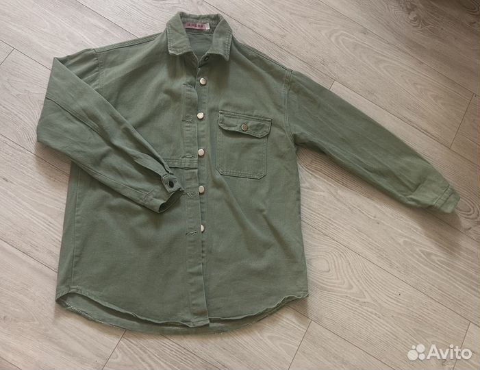 Джинсовая рубашка