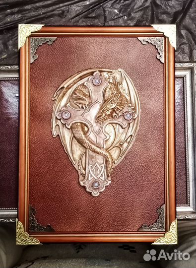 Панно барельеф Дракон на кресте