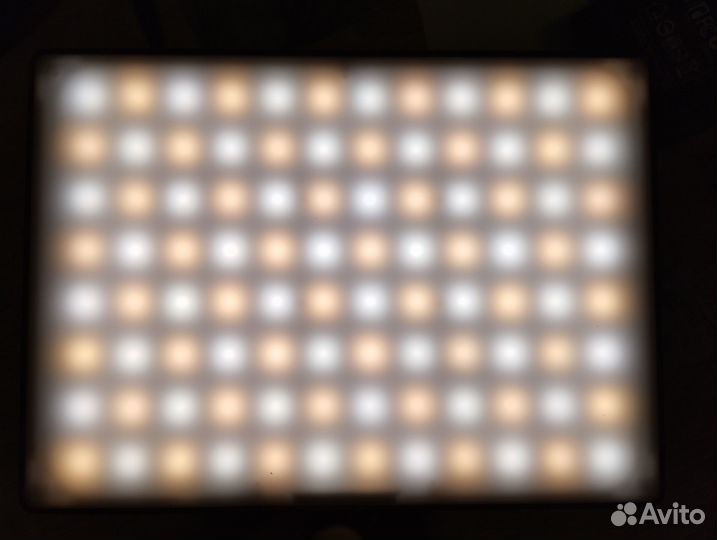 Yongnuo YN300 Air 3200-5500K (новый) +блок питания