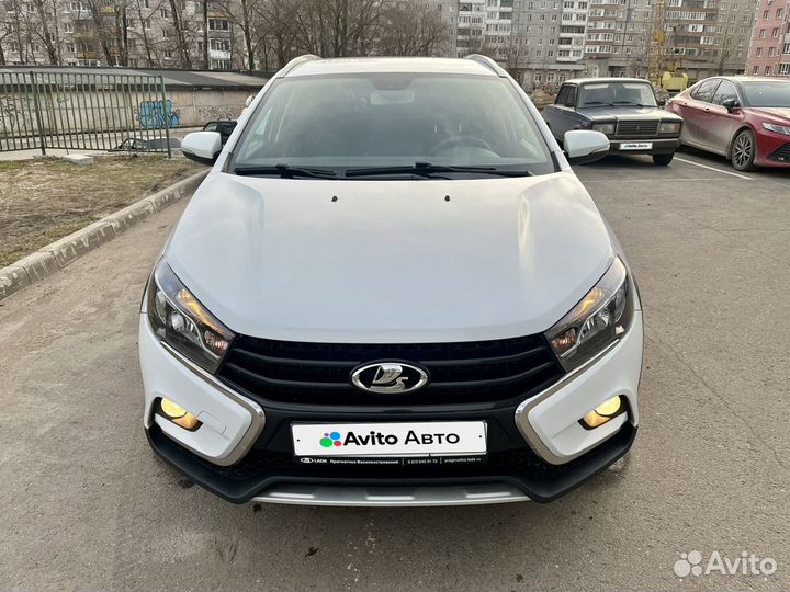 LADA Vesta Cross 1.6 CVT, 2020, 58 200 км