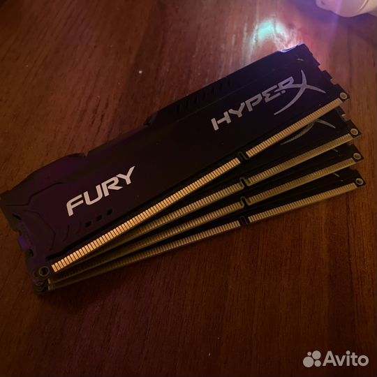 Оперативная память DDR3 16Gb/4gb 1600MHz HyperX