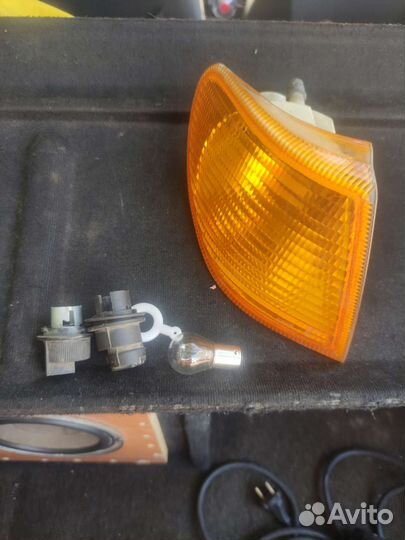Поворотник ваз 2114 правый