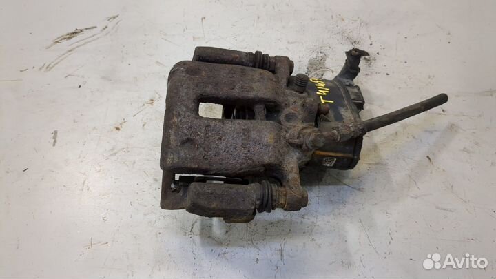 Суппорт Volvo S80, 2008