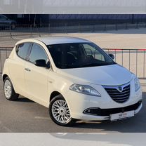 Lancia Ypsilon 0.9 AMT, 2013, 102 660 км, с пробегом, цена 857 000 руб.