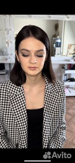 Модель на макияж бесплатно