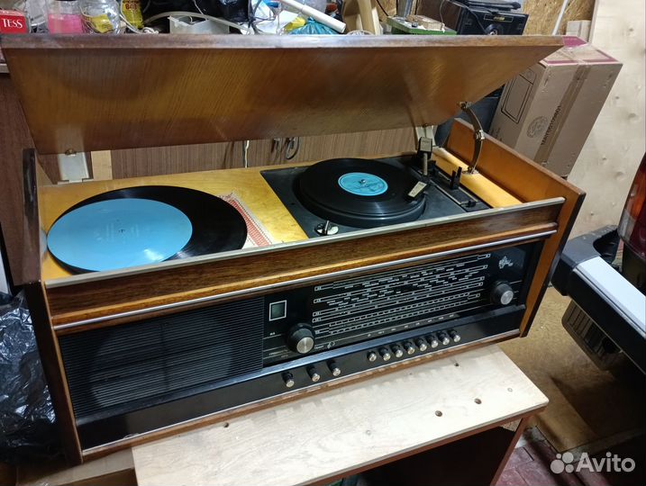 Радиола Урал 111