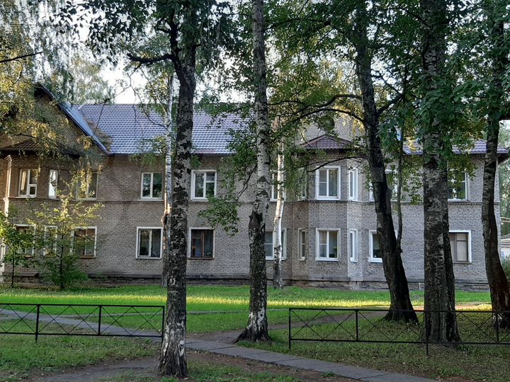 2-к. квартира, 49 м², 2/2 эт.