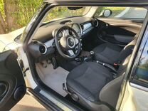 MINI Cooper Clubman 1.6 MT, 2008, 260 000 км, с пробегом, цена 930 000 руб.