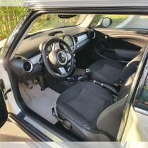 MINI Cooper Clubman 1.6 MT, 2008, 260 000 км, с пробегом, цена 890 000 руб.