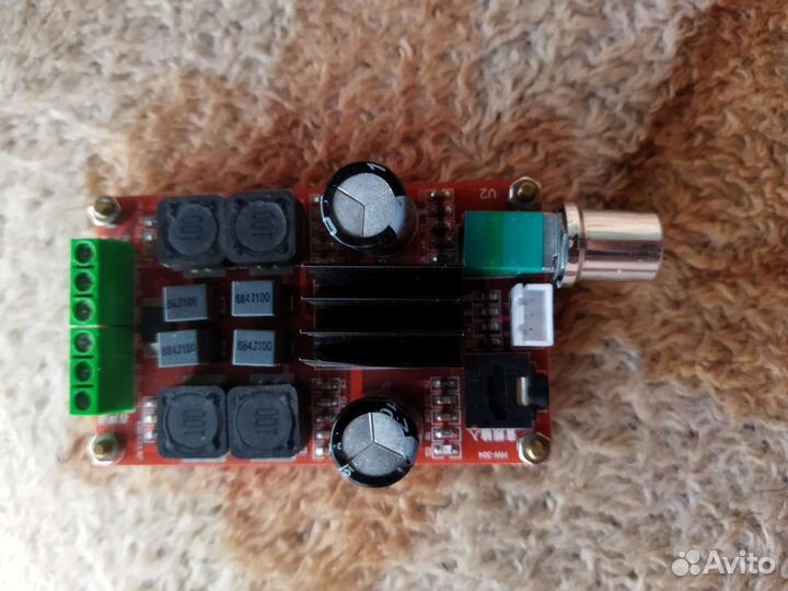 Усилитель мощности звука для колонок