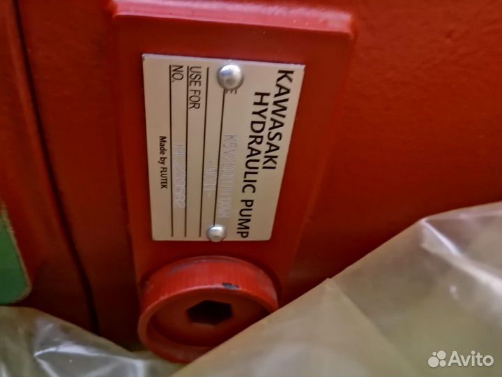 31NB-10022 основной насос hyundai R450LC7