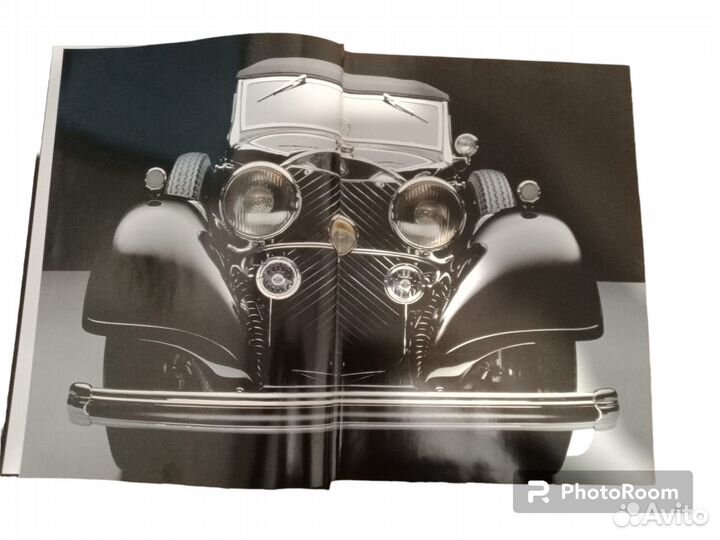 Большая книга об автомобилях (Боулер М., Гуццарди