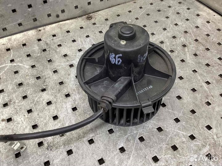 Моторчик печки Volkswagen Caravelle/Multivan/Trans