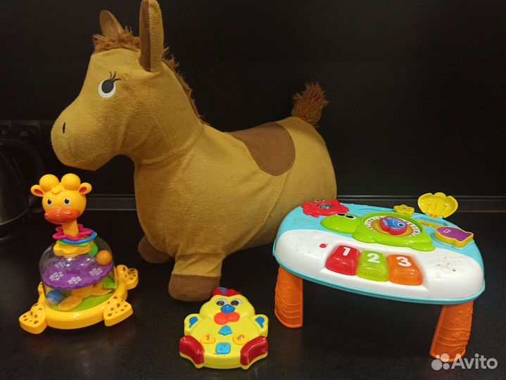 Развивающие игрушки пакетом