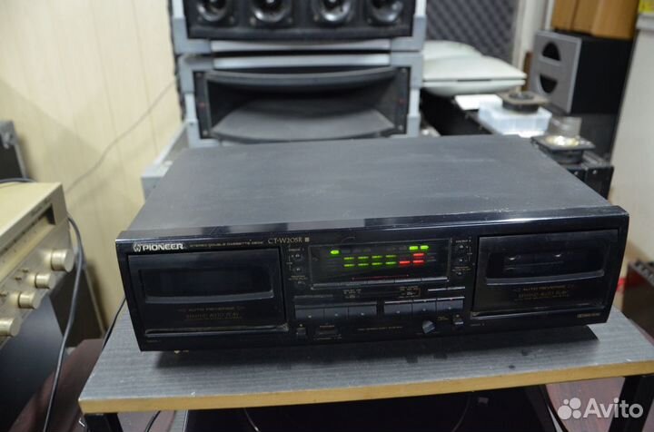 Кассетная дека Pioneer CT-W205R