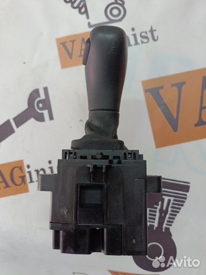 Селектор АКПП передний Bmw F10 3.0 2011