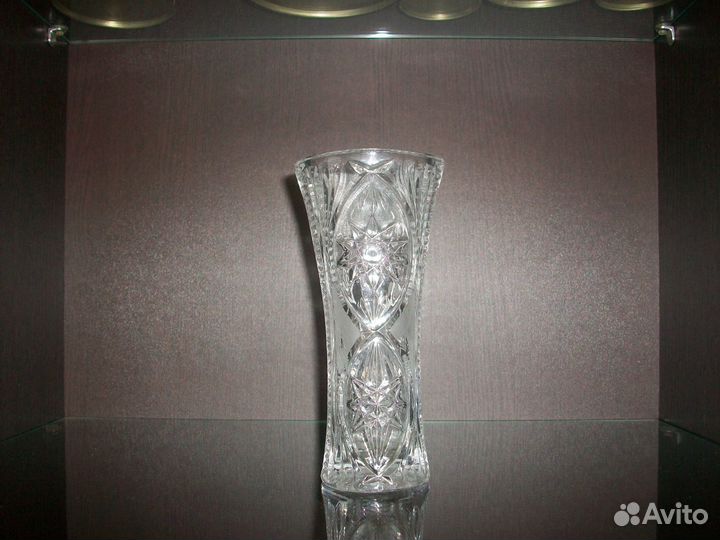 Ваза хрустальная