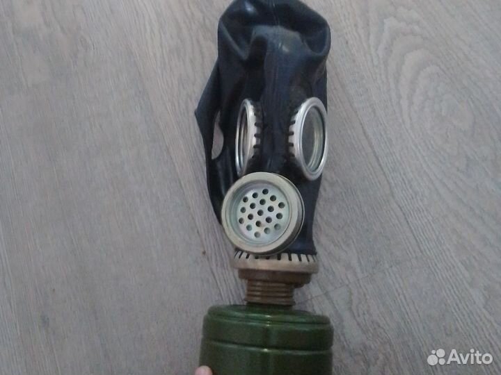 Противогаз