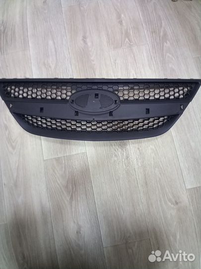 Решетка радиатора Лада Ларгус 8450000248