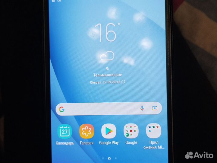 Телефон Samsung galaxy j7