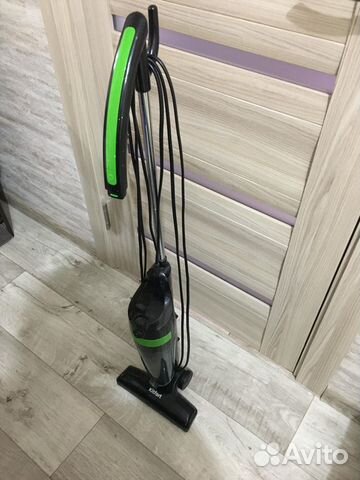 Вертикальный проводной пылесос,яркий,оригинальный