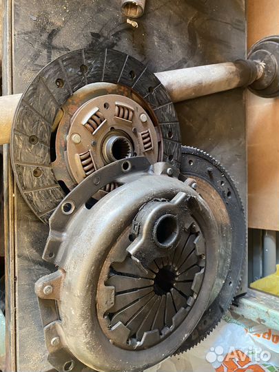 Комплект сцепления Valeo на ваз 2110