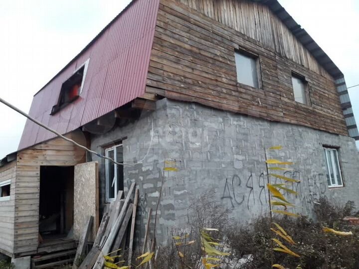 Дом 110 м² на участке 13,3 сот.