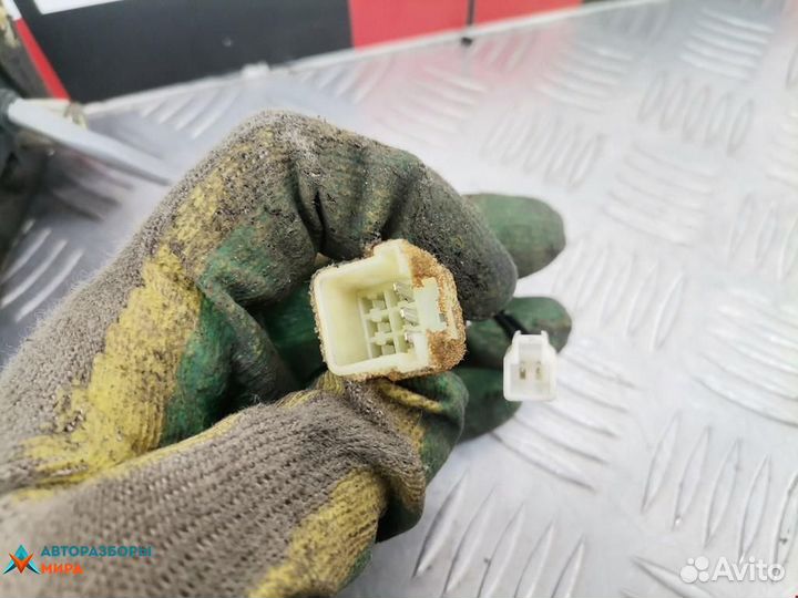 Зеркало наружное левое Subaru Legacy 2 1997