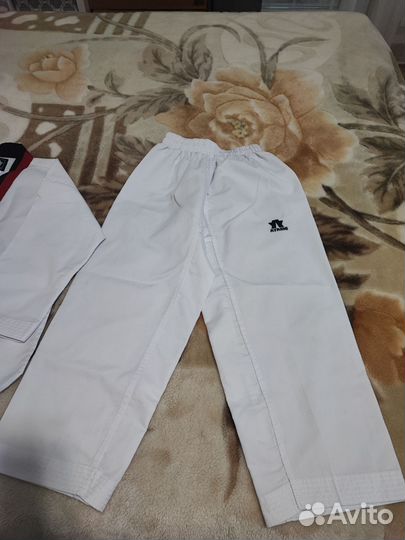 Форма Добок для тхэквондо 140