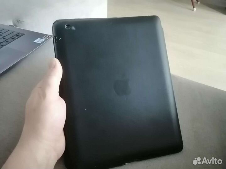 iPad 3 16gb lte с ретина дисплеем