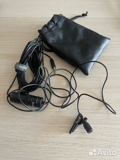 Петличный микрофон boya BY-M1