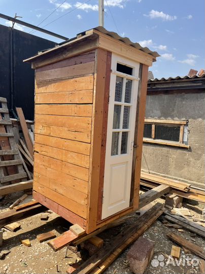 Туалеты уличные,будка