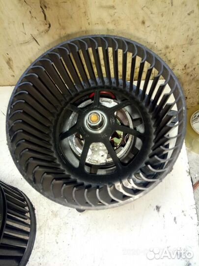 Моторчик печки Ford Focus/Focus RS