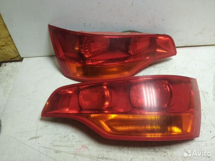 Фонарь задний Audi Q7 2005-2015