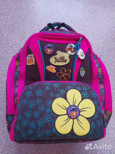 Ранец школьный для девочки (рюкзак)