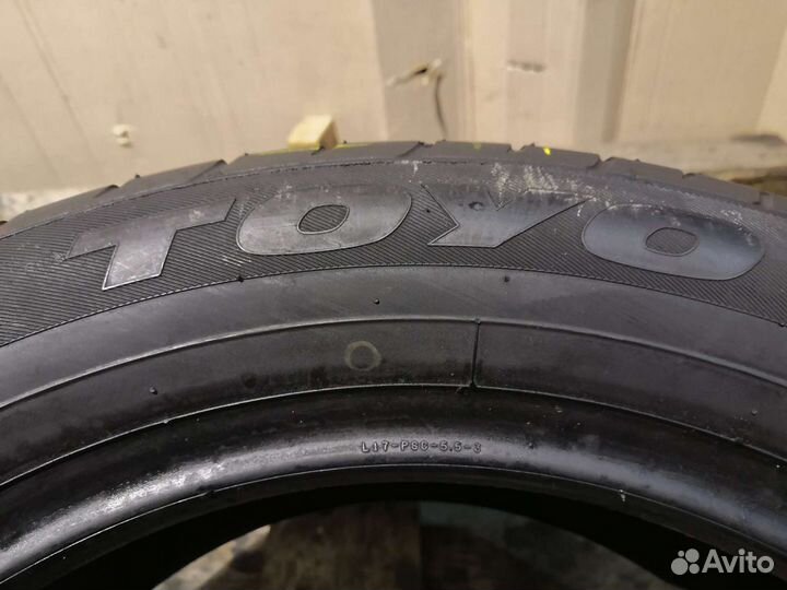 Toyo Proxes T1 Sport 225/55 R17