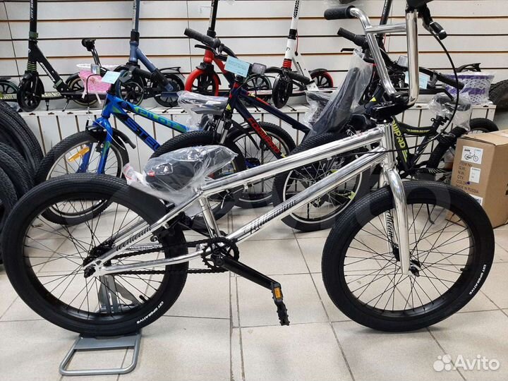 Велосипед BMX Millennium Хром