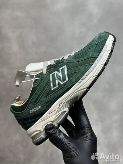 Кроссовки New Balance 1906r