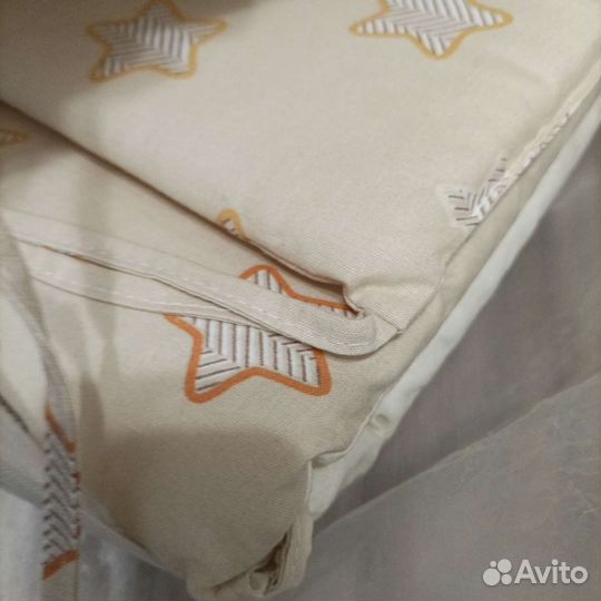 Бортики в детскую кроватку. 1 комплект