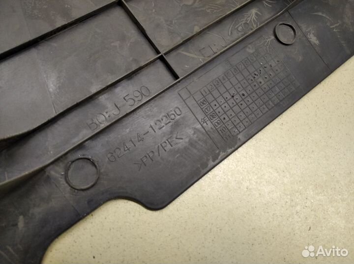 Обшивка стойки Corolla E15 2006-2013