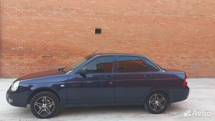 LADA Priora 1.6 МТ, 2013, 200 000 км