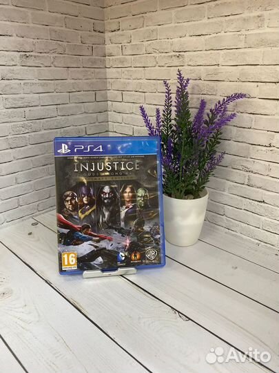 Диск PS4 Injustice gods among us