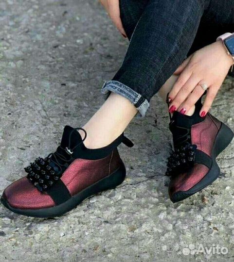 Кроссовки демисезонные 36,37,38 размер