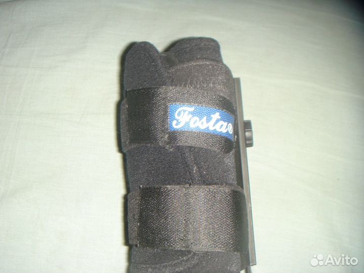 Регулируемый коленный ортез Fоstа