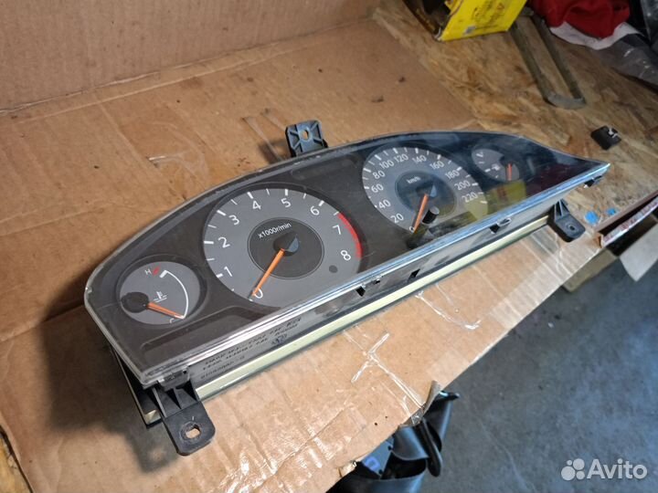 Приборная панель Nissan Almera Classic B10