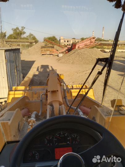 Машинист Водитель фронтального погрузчика вахта